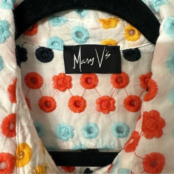 Mary V's Women's 3/4 Sleeve Multicolored Embroidered Floral Button Up GUC - Picture 6 of 11